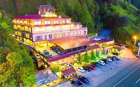 Şelale Otel